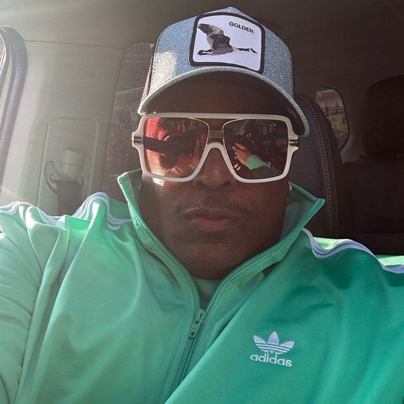 Meet your Posher, Shondell - Picture 6 of 11